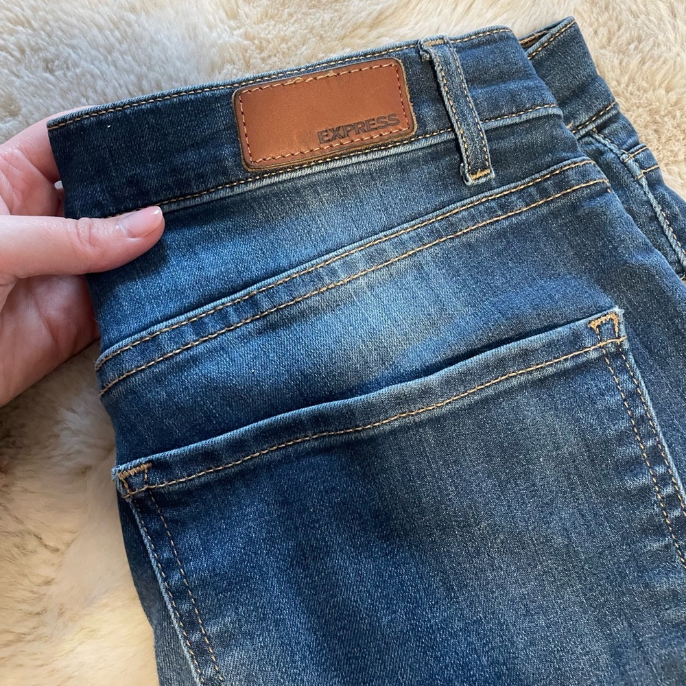 Express Super High Rise “Mom Jean” in Blue Denim